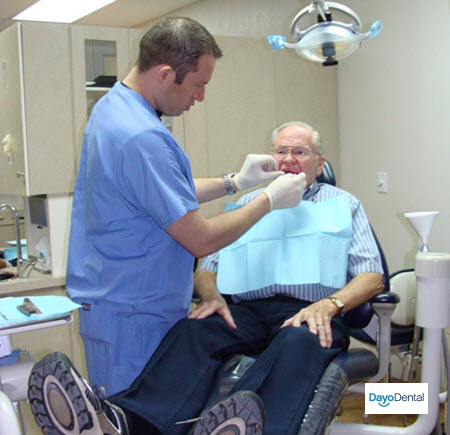Get same day dentures in Algodones, Mexico for a cost of $260 per denture.